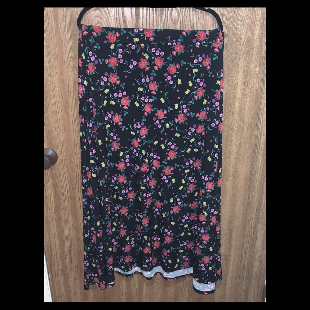 LulaRoe Maxi Skirt
